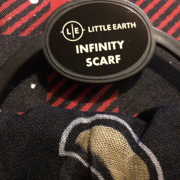 🍒5/$25🍒Saints infinity scarf - Picture 2 of 3